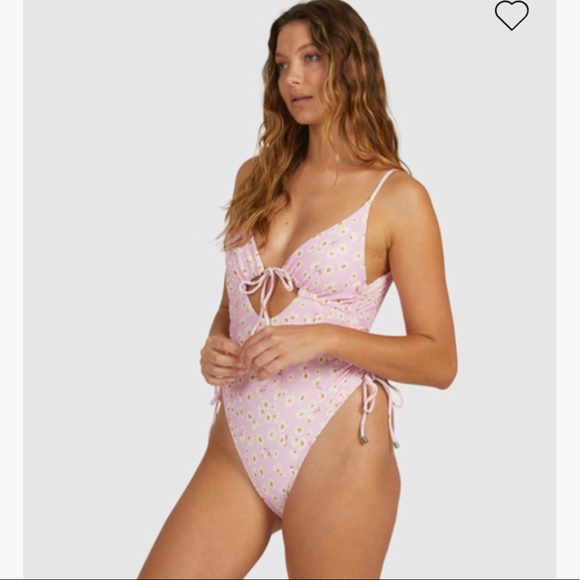 NWT Billabong tan lines daisy craze Eden one piece swimsuit . Color pink floral - Picture 2 of 10